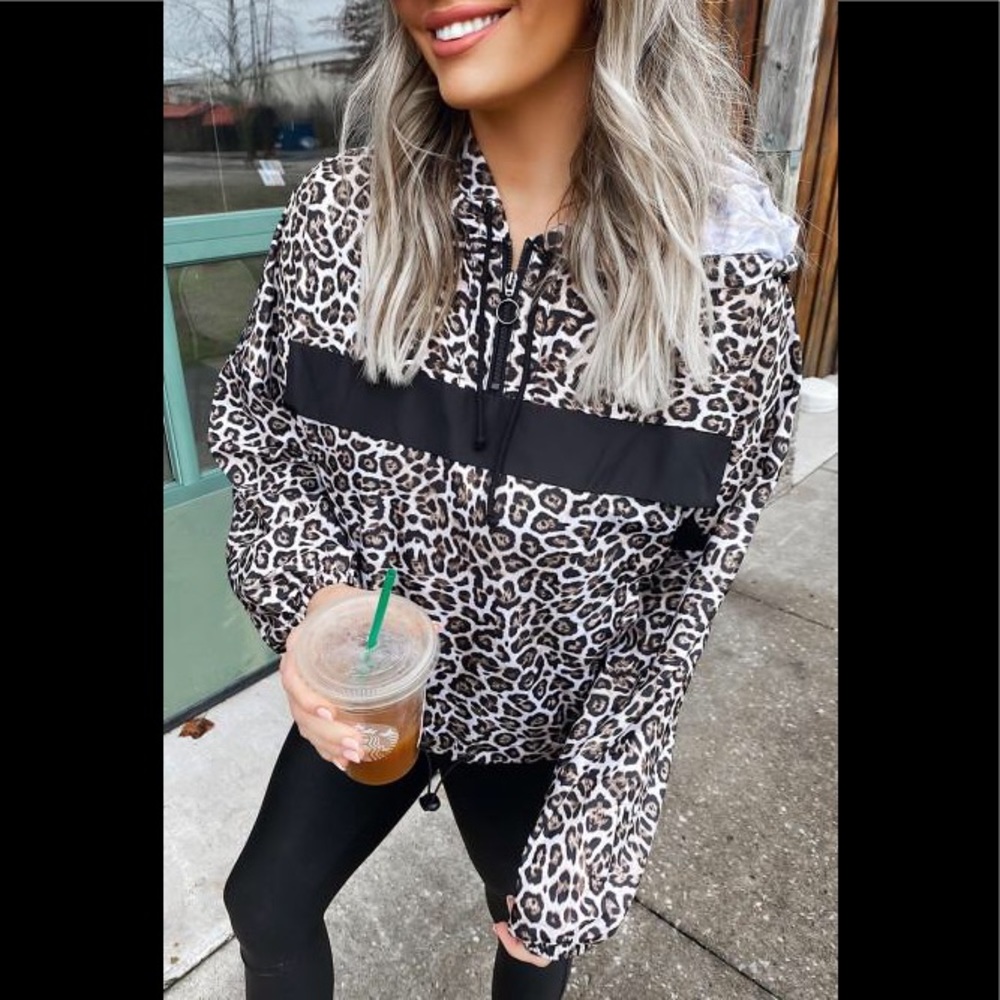 Leopard windbreaker